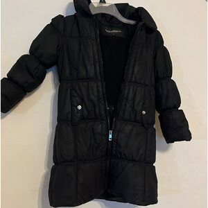 Puffer Jacket Coat
 Black Faux Fur Hood
Buckle only use once